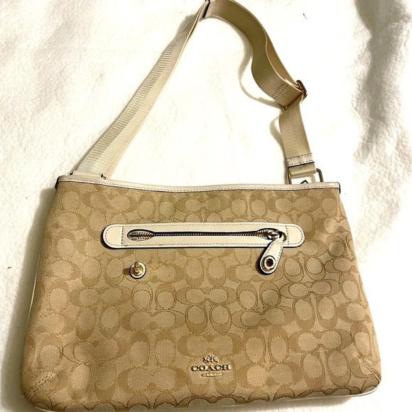 Vintage Coach Purse - Picture 2 of 8